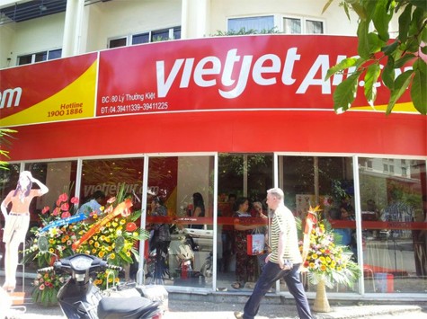 VietJetAir khai trương phòng vé mới tại 80 Lý Thường Kiệt - Hà Nội.
