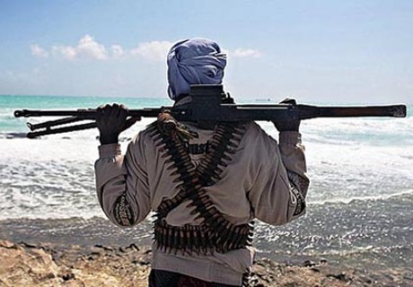 Một tên cướp biển Somalia - Ảnh minh hoạ