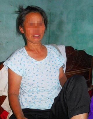Sau hơn 20 năm bị bọn buôn người lừa bán sang Trung Quốc, bà Hường đã tìm được đường về quê nhà.