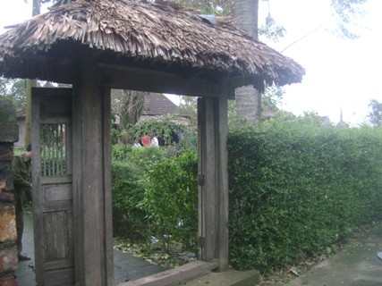Cổng nhà lưu niệm Đại tướng Võ Nguyên Giáp tại thôn An Xá, xã Lộc Thuỷ, huyện Lệ Thuỷ, tỉnh Quảng Bình.