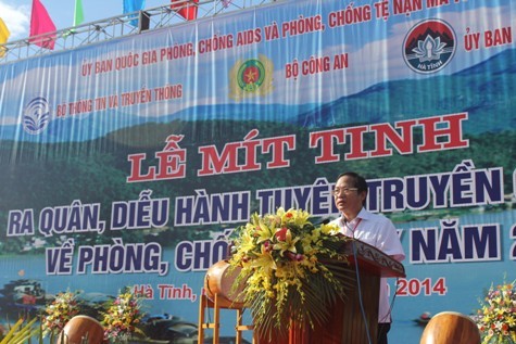 ông Trương Minh Tuấn - Thứ trưởng Bộ Thông tin và truyền thông phát biểu khai mạc đợt ra quân phòng, chống ma túy