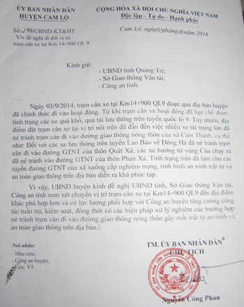 Trước vấn nạn né trạm cân phá nát đường dân sinh của xe quá tải nhưng bí lối khắc phục nên UBND huyện Cam Lộ đã làm văn bản kiến nghị cấp trên di dời Trạm cân lưu động số 63 trên Quốc lộ 9 đến một vị trí khác (ảnh Ngọc Xanh)
