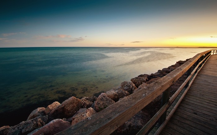 Chiều tà trên biển York Penninsula, miền nam nước Úc. Chụp bởi Nikon D700, Nikon AF-S NIKKOR 16-35mm f/4G ED VR, Marumi CP filter.