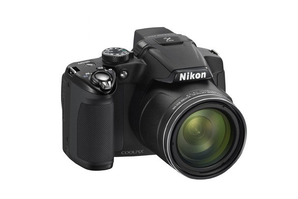 Nikon Coolpix P510 có ống kính zoom lên tới 42x. Cảm biến CMOS 16 megapixel BSI (backside-illuminated) được quảng cáo cho ảnh trong môi trường tôi rất tốt. Sản phẩm có giá khởi điểm là $429.