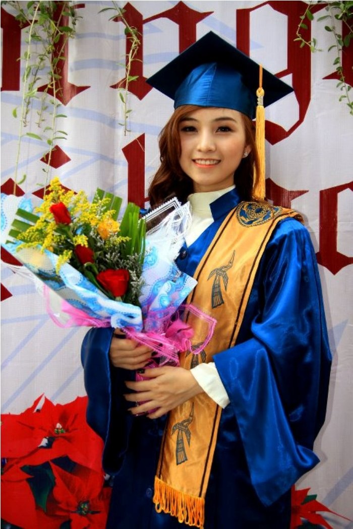 Nguyễn Ngọc Anh có nick name đáng yêu Nana từng học khoa Công nghệ sinh học trường Đại học Văn Lang.