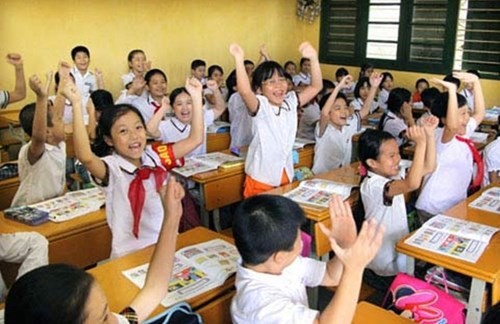 Để giáo dục trẻ toàn diện cần có sự phối hợp giữa gia đình và nhà trường. (Ảnh minh hoa trên giaoduc.net.vn)