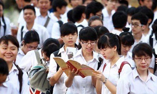 Việt Nam chi ngân sách và vay nợ nhiều để đầu tư cho giáo dục. (Ảnh minh họa trên Báo Đại Đoàn Kết)
