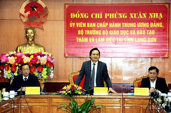 Bộ trưởng Phùng Xuân Nhạ đã có chuyến thăm và làm việc tại tỉnh Lạng Sơn.