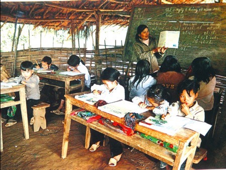 Trẻ em vùng cao, ảnh: Sài Gòn giải phóng.