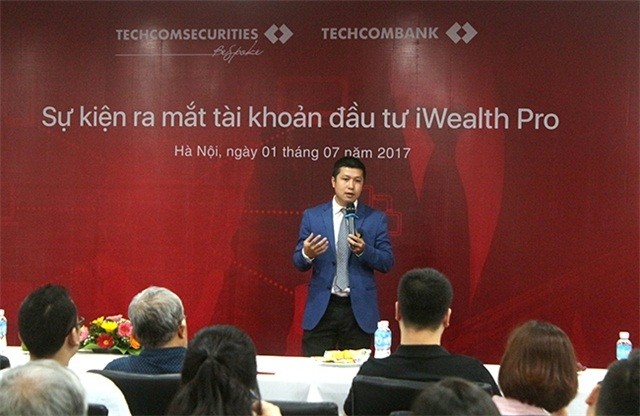Ông Trần Nhật Nam, CFA, Phó Tổng giám đốc TCBS phát biểu trong sự kiện ra mắt sản phẩm tài khoản iWealth Pro.