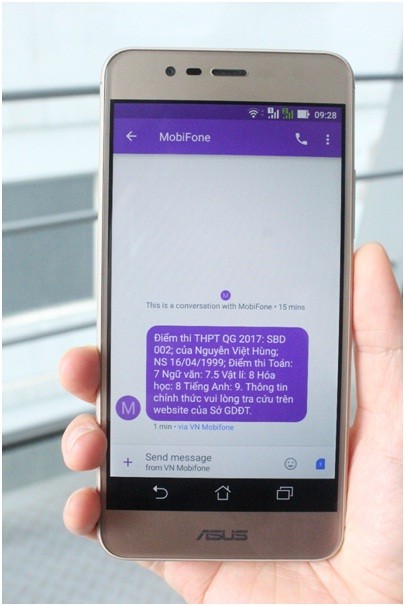 MobiFone phối hợp với Bộ Giáo dục và Đào tạo chủ động gửi tin nhắn kết quả thi trung học phổ thông tới thí sinh.