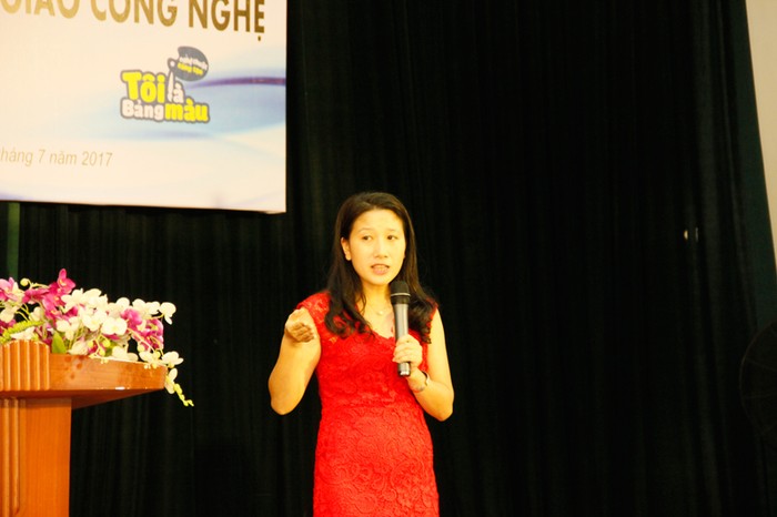 Thạc sĩ tâm lí giáo dục Hồ Thị Thanh Hương đánh giá cao chương trình học của Dongsim