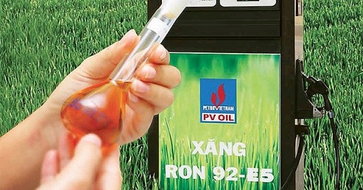 Trong hoạt động phân phối sản phẩm xăng dầu, hiện PVOIL chiếm khoảng 22% thị phần xăng dầu trong nước.