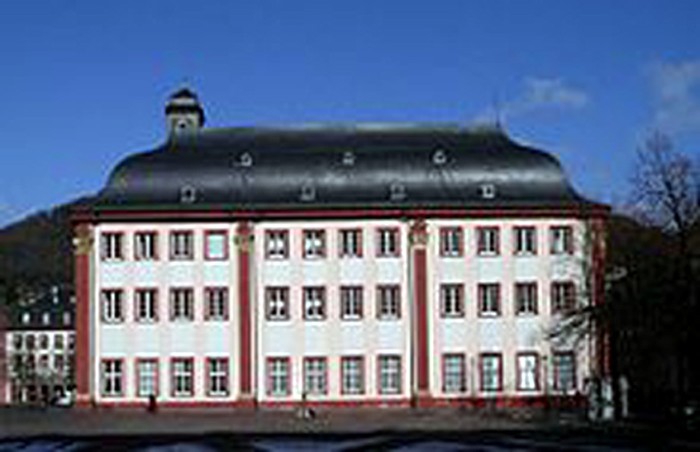 Uni Heidelberg – Tòa nhà chính, cổ kính nhất cuả trường