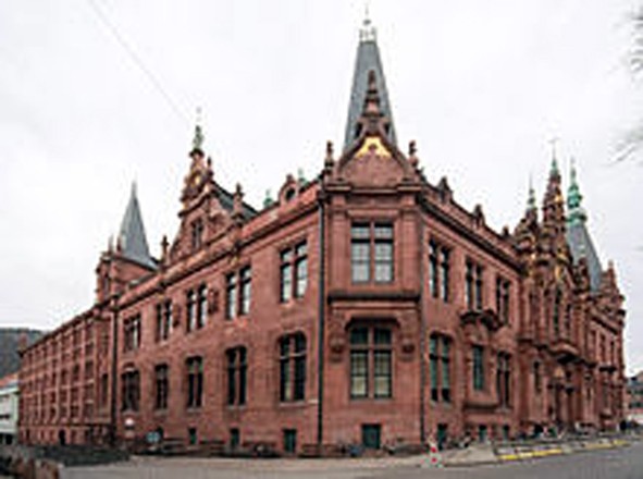 Thư viện cổ kính tại Uni Heidelberg