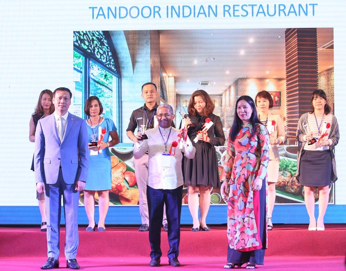 Các doanh nghiệp được vinh danh tại Liên hoan các Doanh nghiệp Du lịch Việt Nam 2017.