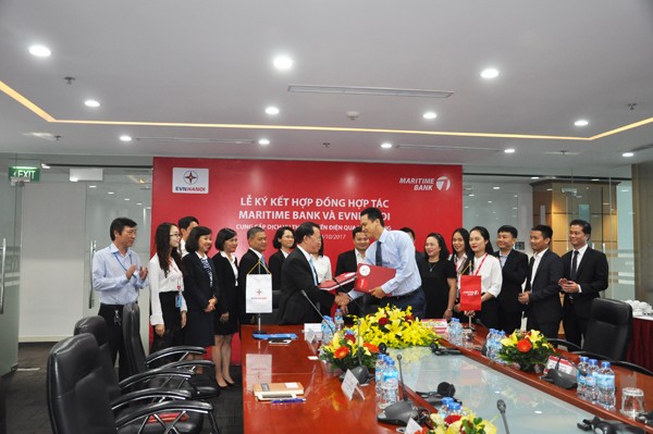 Ngày 24/10/2017, Ngân hàng Thương mại cổ phần Hàng Hải Việt Nam và Tổng Công ty Điện lực Hà Nội đã ký thỏa thuận hợp tác dịch vụ thu hộ tiền điện.