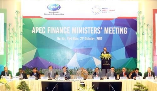 Thủ tướng Nguyễn Xuân Phúc dự khai mạc Hội nghị Bộ trưởng Tài chính APEC 2017. Ảnh: Thống Nhất/TTXVN