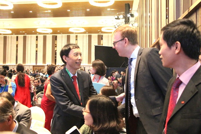 Các chuyên gia kinh tế trong và ngoài nước tham dự Hội nghị. Ảnh: VGP/Huy Thắng