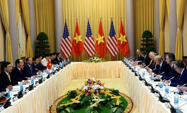 Lãnh đạo hai nước Việt Nam, Hoa Kỳ tiến hành hội đàm.