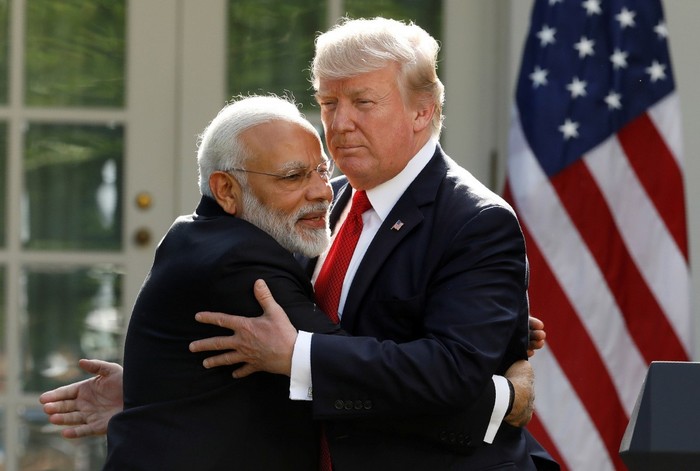 Thủ tướng Ấn Độ Narendra Modi và Tổng thống Mỹ Donald Trump (Ảnh: Reuters)