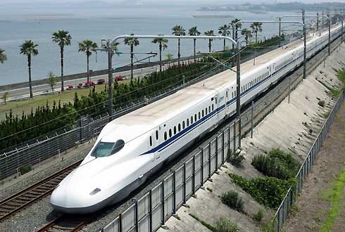 Dự kiến, Chính phủ sẽ báo cáo Quốc hội thông qua chủ trương đầu tư Dự án đường sắt tốc độ cao Bắc - Nam vào năm 2019. Ảnh minh họa: Vietnamnet.vn
