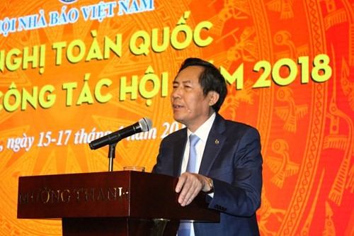 Đồng chí Thuận Hữu, Ủy viên Trung ương Đảng, Tổng Biên tập Báo Nhân Dân, Phó Trưởng Ban Tuyên giáo Trung ương, Chủ tịch Hội Nhà báo Việt Nam.