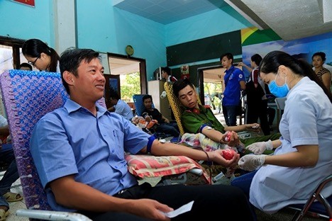 Cán bộ BIDV tham gia hiến máu tại Kiên Giang