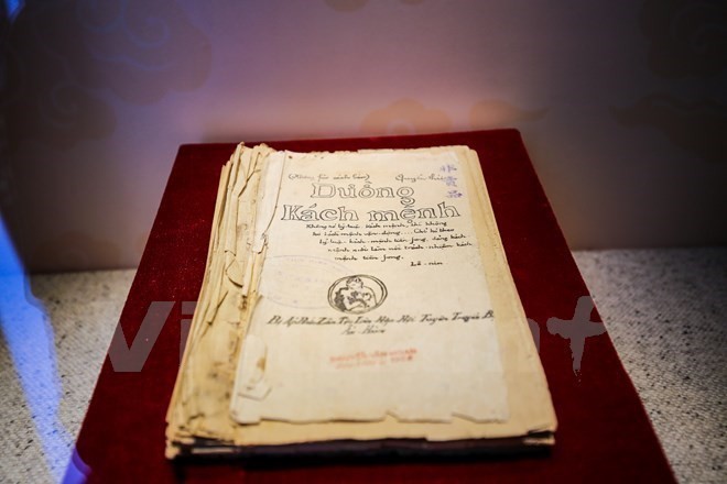 Sách &quot;Đường kách mệnh&quot; được công nhận Bảo vật quốc gia Việt Nam năm 2012, hiện đang được lưu giữ tại Bảo tàng Lịch sử Quốc gia. (Ảnh: PV/Vietnam+)