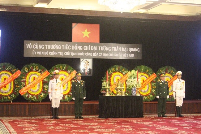 Nghi thức Quốc tang Chủ tịch nước Trần Đại Quang được tổ chức nghiêm trang tại Thành phố Hồ Chí Minh.
