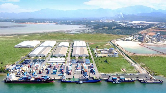 Cảng Chu Lai - nơi xuất khẩu sản phẩm Thaco sang thị trường nước ngoài