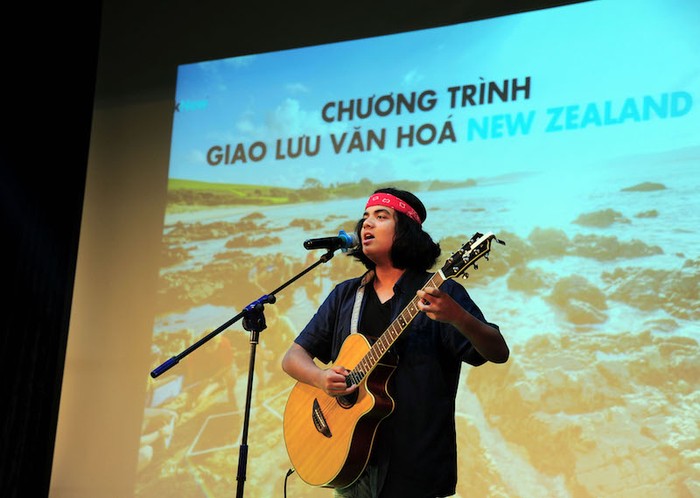 Thần đồng âm nhạc quốc tịch New Zealand và Việt Nam Jayden Trịnh