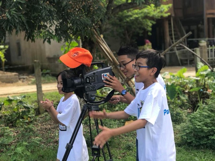 Đây cũng là năm đầu tiên các nhà làm phim nhí KWN có chuyến quay phim dã ngoại tại Mai Châu (Hòa Bình) với nhiều hoạt động và kỷ niệm đáng nhớ