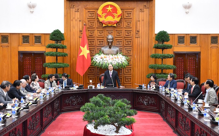 Thủ tướng Nguyễn Xuân Phúc phát biểu tại cuộc gặp mặt đoàn đại biểu Hội Quy hoạch phát triển đô thị Việt Nam. Ảnh: VGP