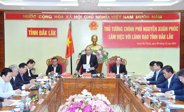 Ngày 8/12, tại Buôn Ma Thuột, Thủ tướng Nguyễn Xuân Phúc làm việc với lãnh đạo chủ chốt tỉnh Đắk Lắk. Ảnh: VGP