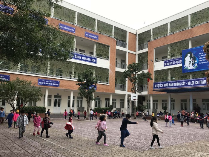 Trường tiểu học Đại Từ (quận Hoàng Mai, Hà Nội)