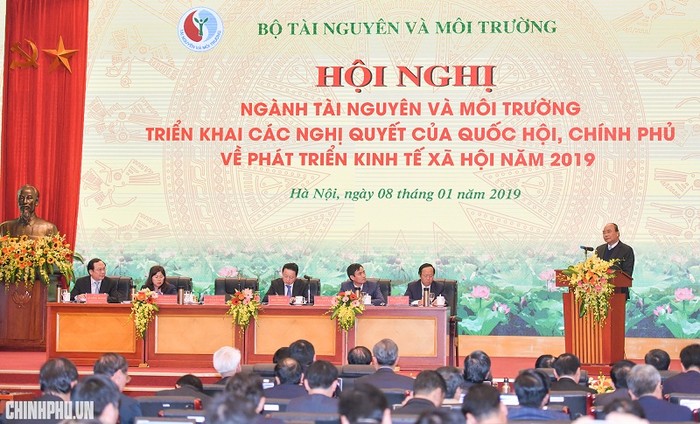 Thủ tướng Nguyễn Xuân Phúc dự Hội nghị của ngành tài nguyên và môi trường triển khai các nghị quyết của Quốc hội, Chính phủ về phát triển kinh tế-xã hội năm 2019. Ảnh: Chinhphu.vn