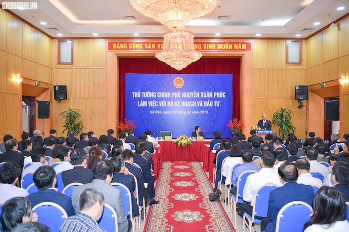 Thủ tướng Nguyễn Xuân Phúc phát biểu trong buổi làm việc với Bộ Kế hoạch và Đầu tư. Ảnh: Chinhphu.vn