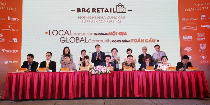 Đại diện các nhà cung cấp tiêu biểu tham gia ký kết với BRG Retail tại hội nghị.