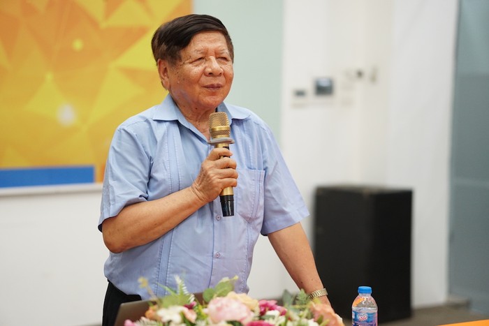 Phó giáo sư, Tiến sĩ Trần Xuân Nhĩ – Phó Chủ tịch Hiệp hội phát biểu khai mạc chương trình