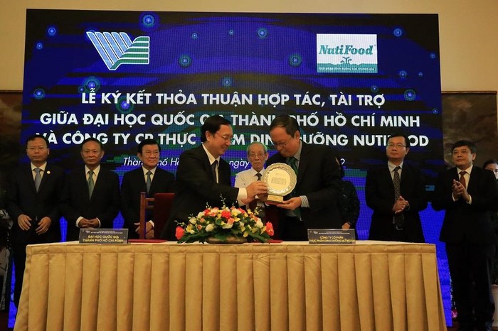 NutiFood ký kết tài trợ cho Đại học quốc gia Thành phố Hồ Chí Minh