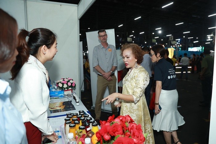 Ngày hội của Tân Hiệp Phát cũng là dịp để các đối tác, nhà cung cấp trưng bày sản phẩm để giới thiệu tới hàng chục ngàn khách tham dự.