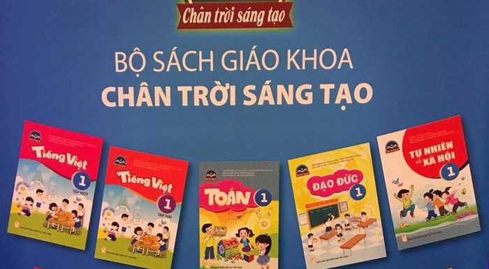 Bộ sách giáo khoa Chân trời sáng tạo được giới thiệu tại thành phố Hồ Chí Minh. (Ảnh minh hoạ: Hanoimoi.com.vn)
