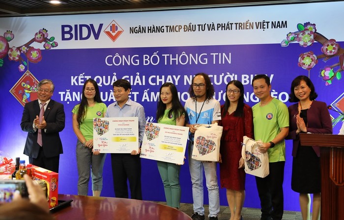 BIDV tổng kết Giải chạy &quot;Nụ cười BIDV - Tết ấm cho người nghèo 2020&quot;