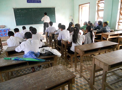 Giảm thiểu tình trạng học sinh bỏ học sau Tết là trách nhiệm của nhà trường. (Ảnh minh hoạ: Baoquangnam.vn)