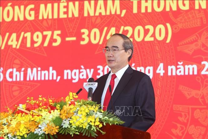 Ủy viên Bộ Chính trị, Bí thư Thành ủy Thành phố Hồ Chí Minh Nguyễn Thiện Nhân phát biểu tại lễ kỷ niệm. Ảnh: Thanh Vũ/TTXVN
