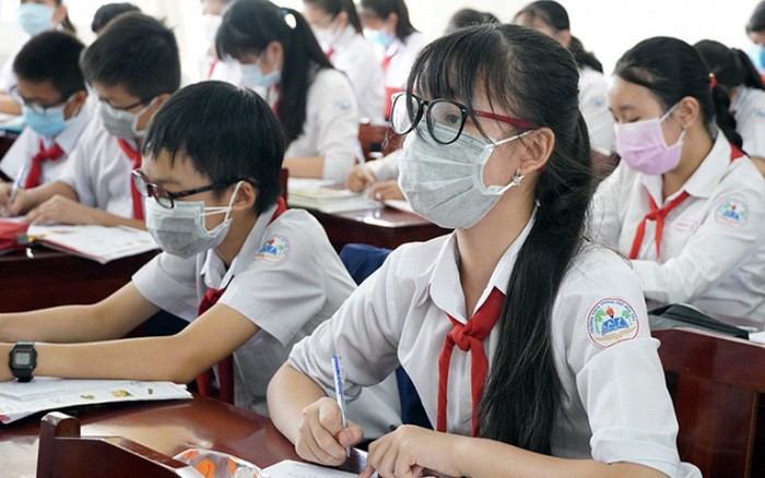 Không cần thiết phải đồng phục khẩu trang cho học sinh. (Ảnh minh hoạ, nguồn: Phunuvietnam.vn)