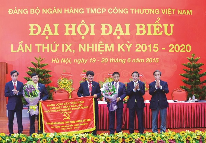 Đảng bộ VietinBank nhiệm kỳ 2015 - 2020: Dấu ấn đổi mới và phát triển ảnh 3