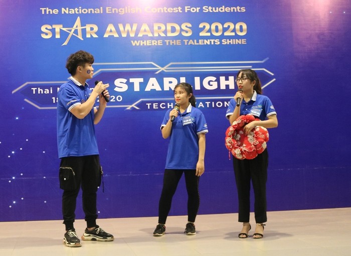 Ngày 18/7, tại Trung tâm Học liệu và Công nghệ Thông tin Đại học Thái Nguyên đã diễn ra chung kết cụm cuộc thi “Tiếng Anh trong sinh viên – Star Awards 2020”.