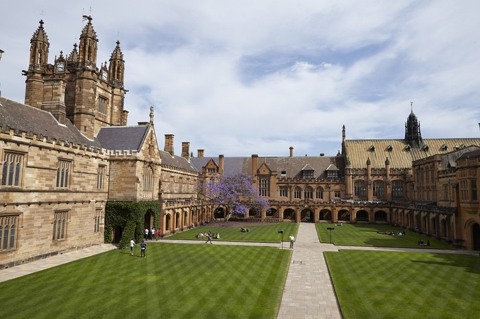 Đại học Sydney nổi tiếng khắp thế giới.